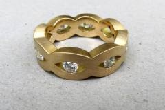 Ring Gelbgold 750 / Brillanten